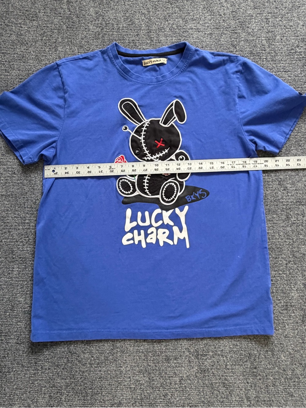 BKYS Mens M Lucky Charm Bunny Blue Graphic T Shirt Embroidered Applique - Picture 6 of 12